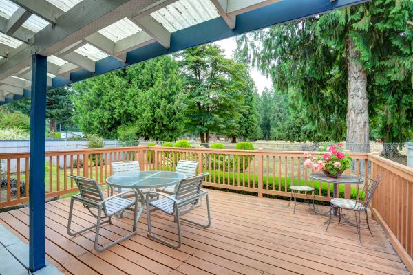 Deck Carpentry Service in Meridian
